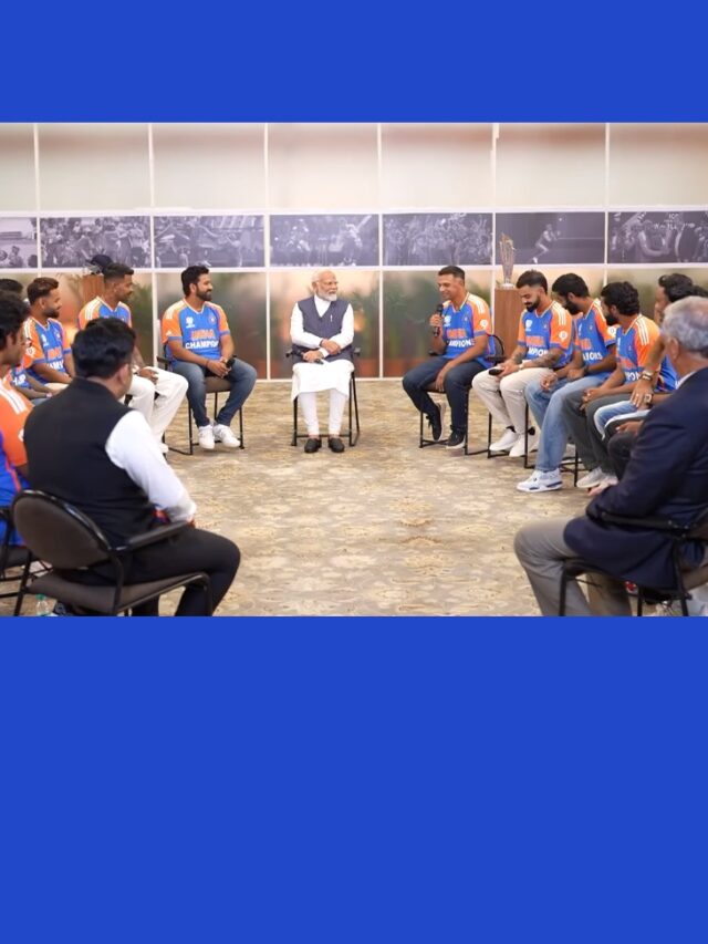 Team India Left for Mumbai After meeting Prime Minister Modi