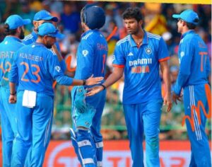 Jeffrey Vandersay's Spell Shocks India in Second ODI
